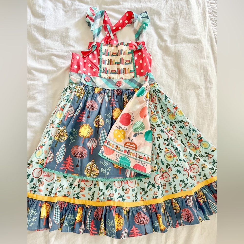 Matilda Jane size 8 VGUC Bike Path reversible knot dress